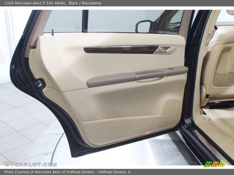 Black / Macadamia 2006 Mercedes-Benz R 500 4Matic