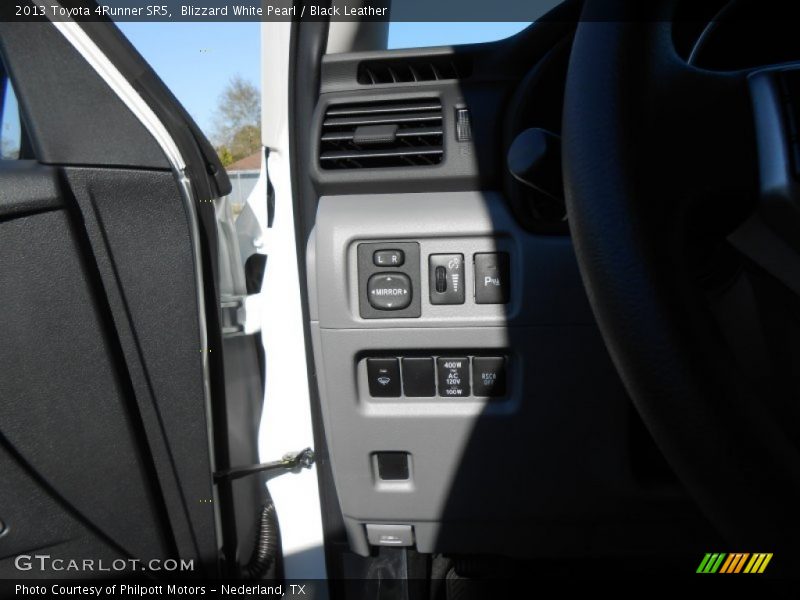 Blizzard White Pearl / Black Leather 2013 Toyota 4Runner SR5