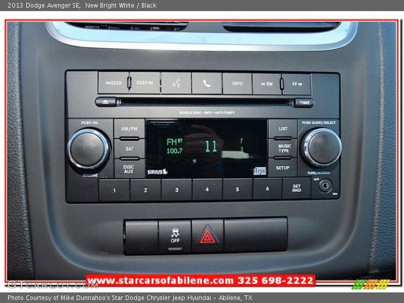 New Bright White / Black 2013 Dodge Avenger SE