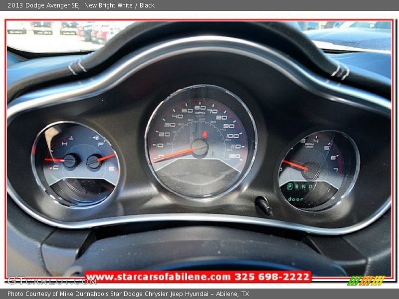New Bright White / Black 2013 Dodge Avenger SE