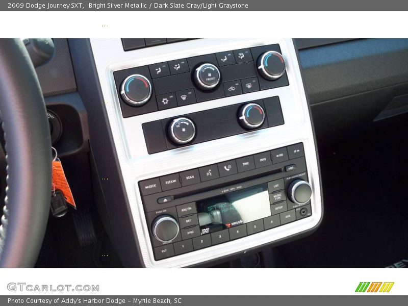 Bright Silver Metallic / Dark Slate Gray/Light Graystone 2009 Dodge Journey SXT