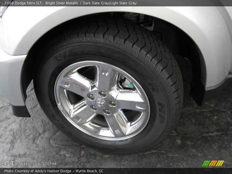 Bright Silver Metallic / Dark Slate Gray/Light Slate Gray 2009 Dodge Nitro SLT