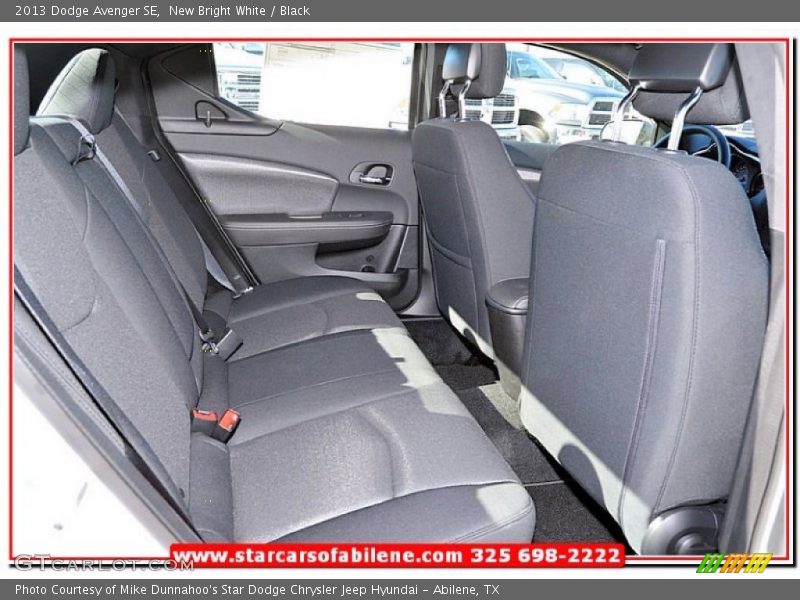 New Bright White / Black 2013 Dodge Avenger SE