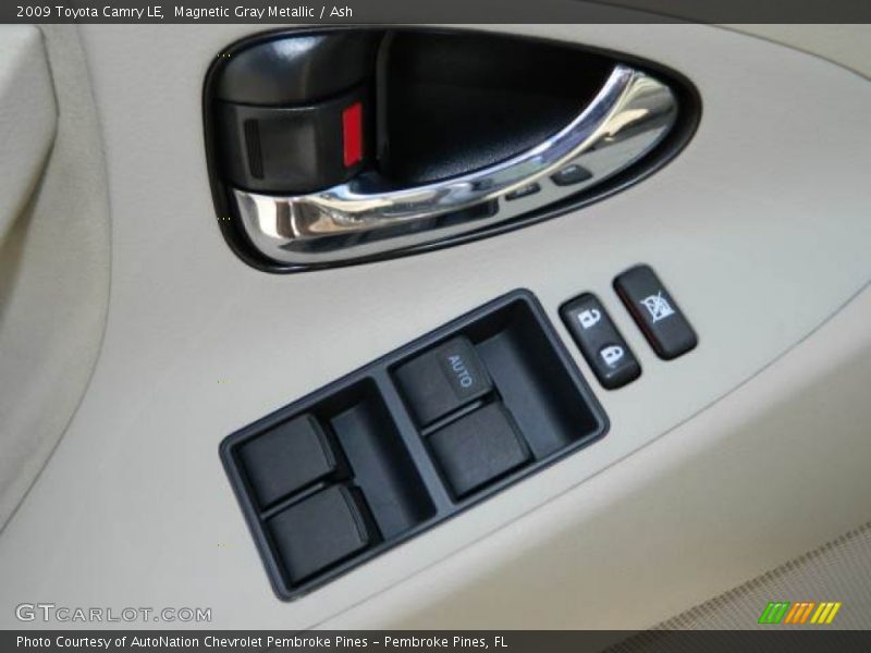 Magnetic Gray Metallic / Ash 2009 Toyota Camry LE
