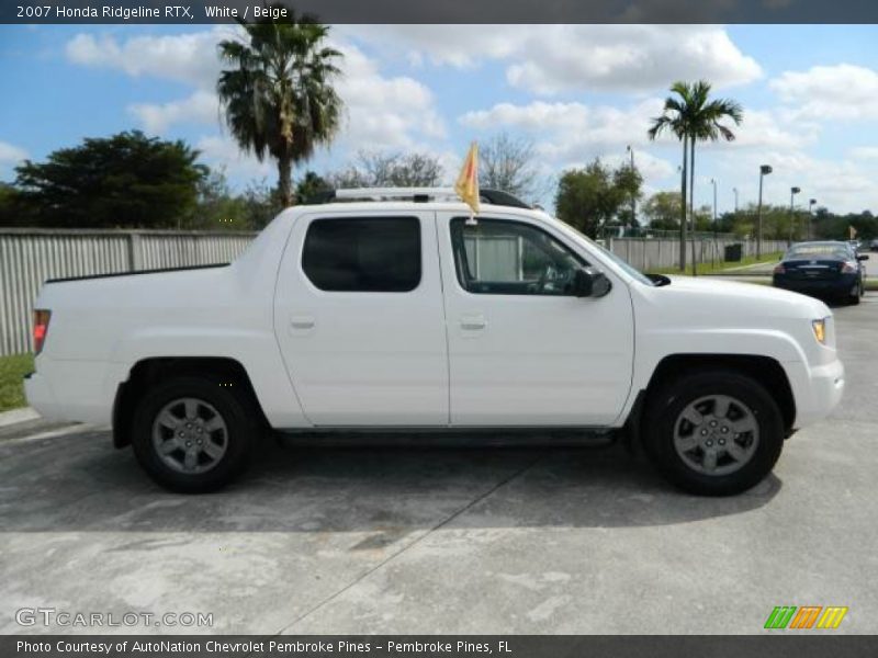 White / Beige 2007 Honda Ridgeline RTX