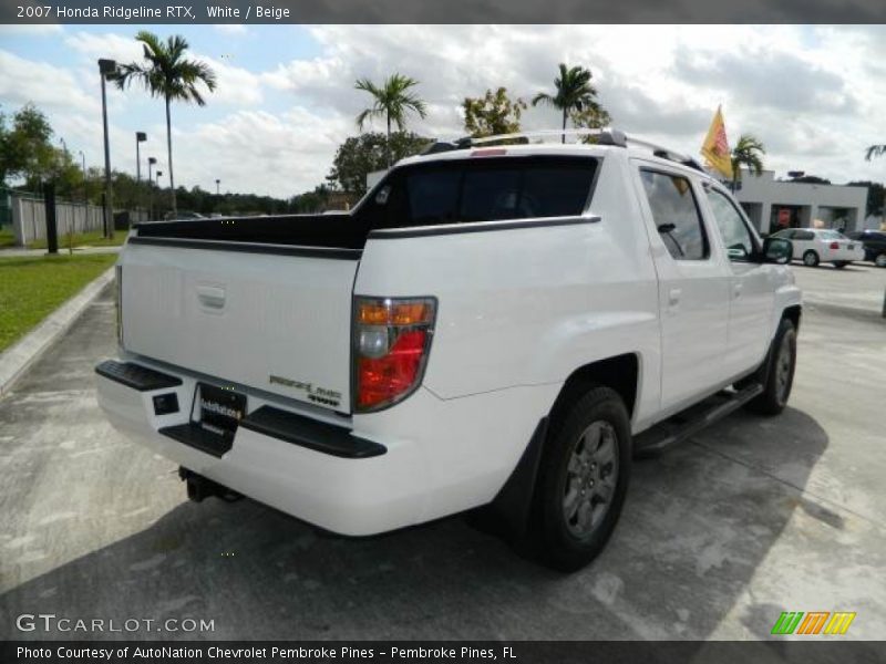 White / Beige 2007 Honda Ridgeline RTX