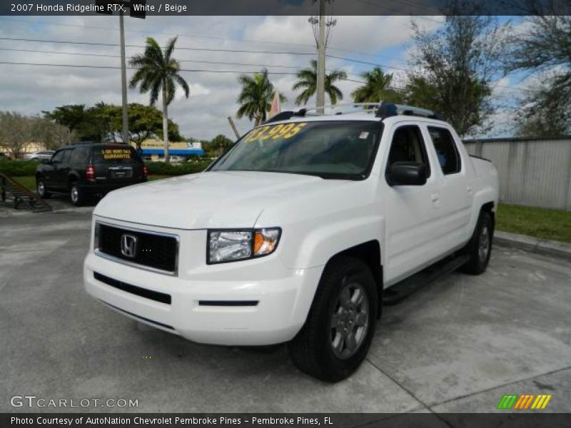 Front 3/4 View of 2007 Ridgeline RTX