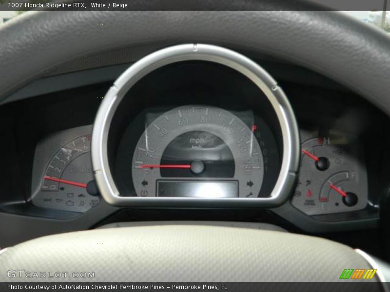 White / Beige 2007 Honda Ridgeline RTX