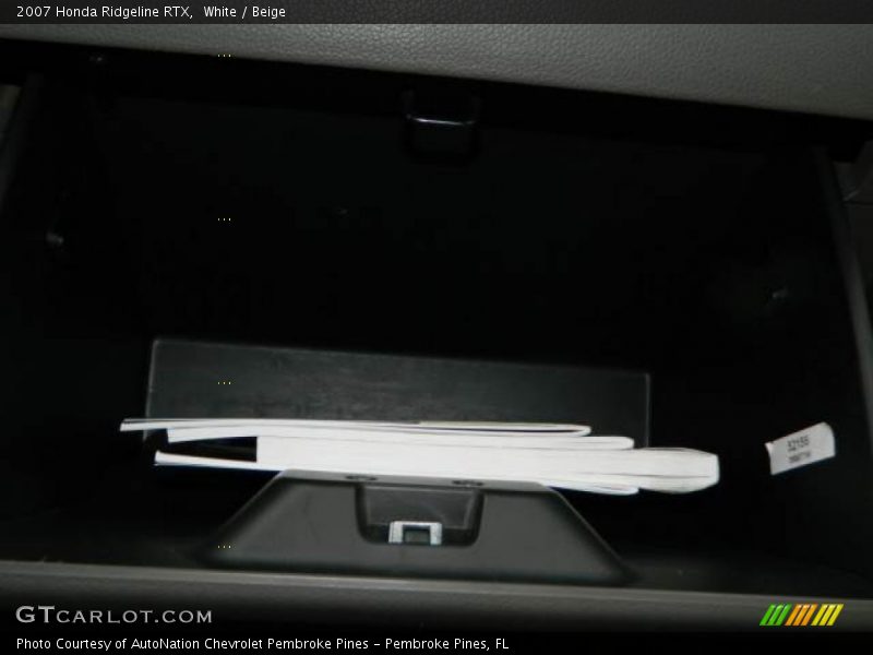 White / Beige 2007 Honda Ridgeline RTX