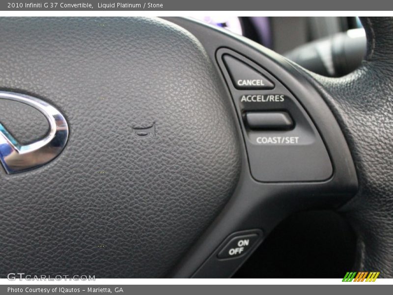 Controls of 2010 G 37 Convertible