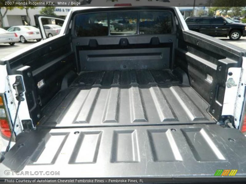 White / Beige 2007 Honda Ridgeline RTX