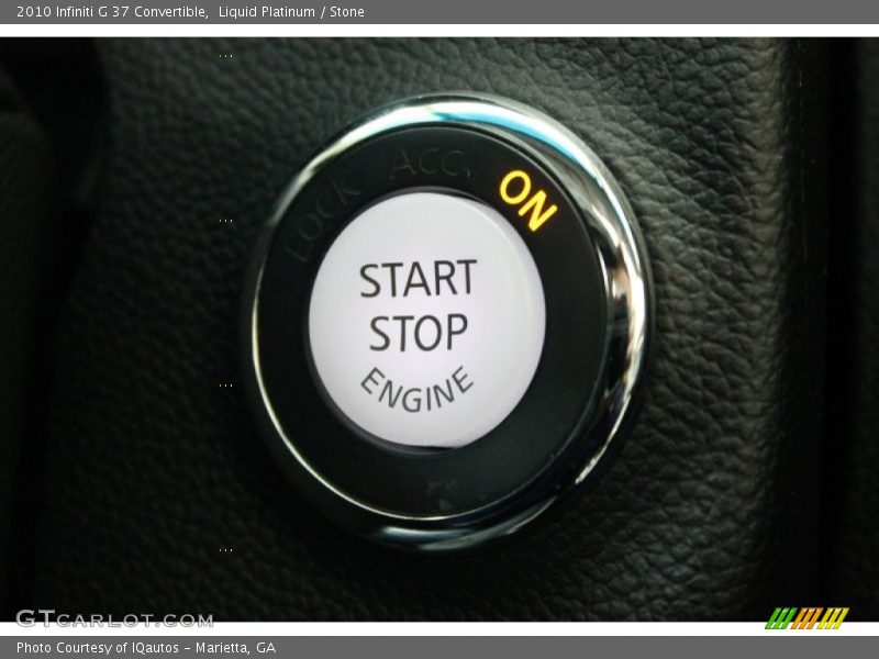 Controls of 2010 G 37 Convertible