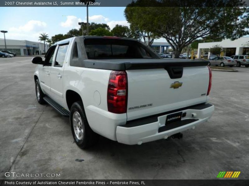 Summit White / Ebony 2007 Chevrolet Avalanche LS
