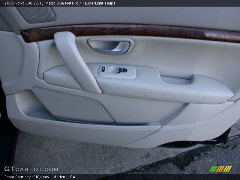 Magic Blue Metallic / Taupe/Light Taupe 2006 Volvo S80 2.5T