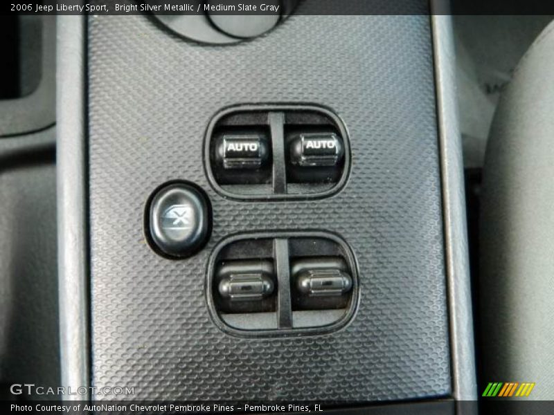 Bright Silver Metallic / Medium Slate Gray 2006 Jeep Liberty Sport