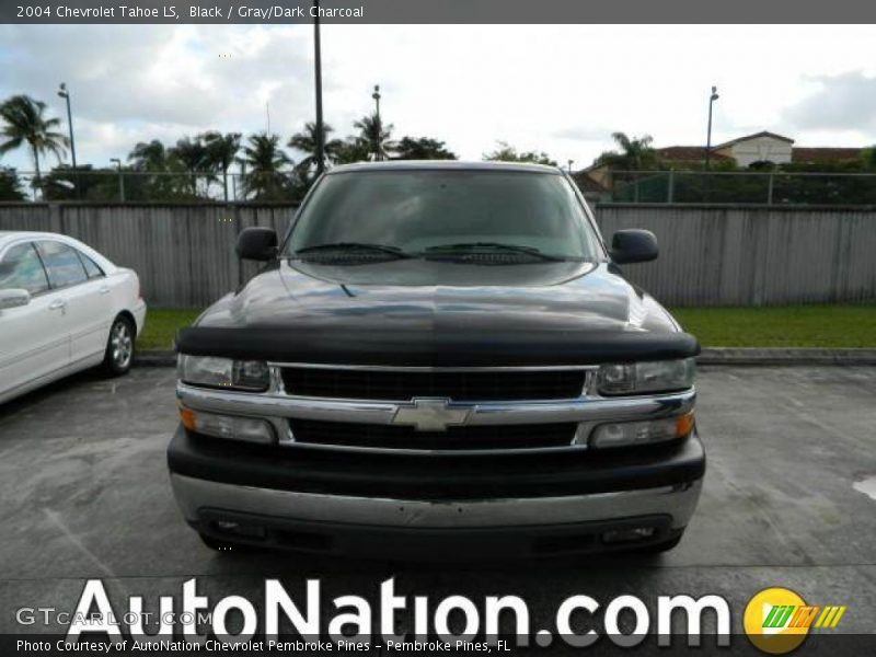 Black / Gray/Dark Charcoal 2004 Chevrolet Tahoe LS