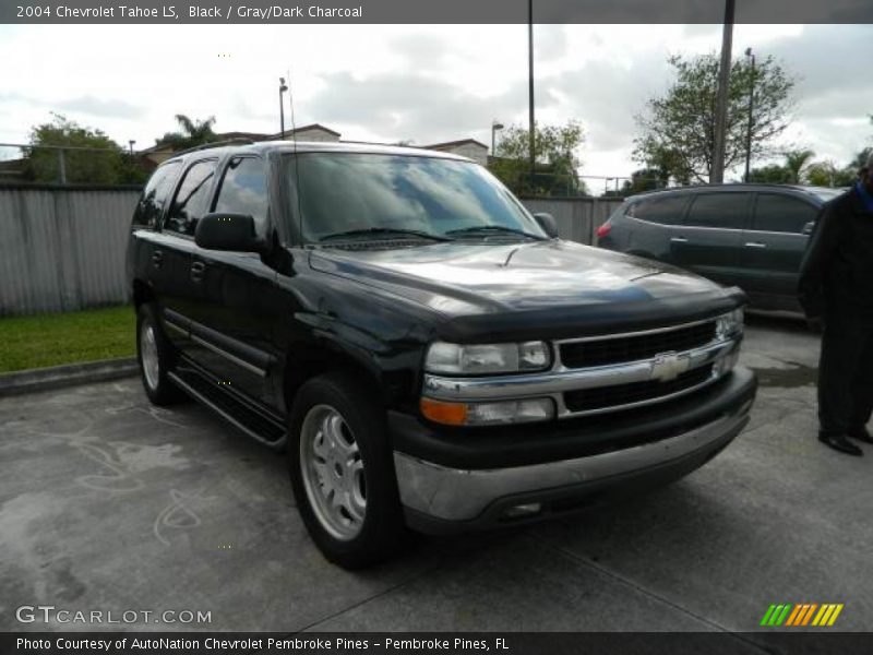 Black / Gray/Dark Charcoal 2004 Chevrolet Tahoe LS