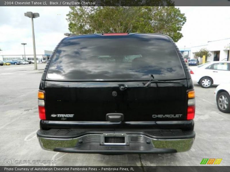 Black / Gray/Dark Charcoal 2004 Chevrolet Tahoe LS