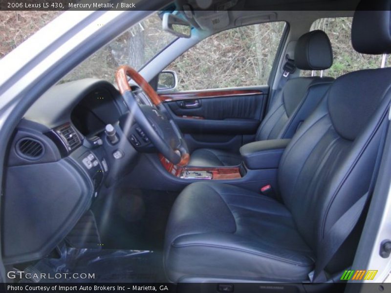 Front Seat of 2006 LS 430