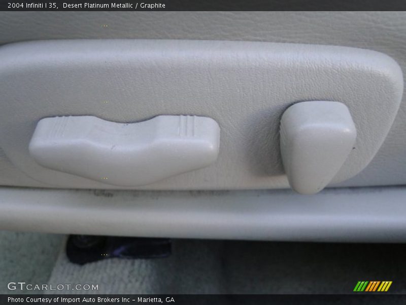 Desert Platinum Metallic / Graphite 2004 Infiniti I 35