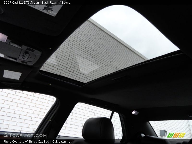 Black Raven / Ebony 2007 Cadillac DTS Sedan
