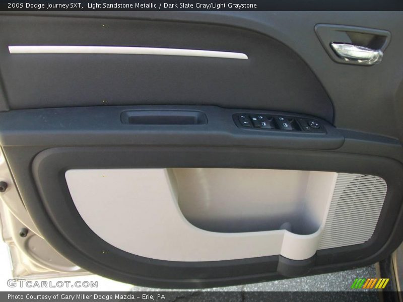 Light Sandstone Metallic / Dark Slate Gray/Light Graystone 2009 Dodge Journey SXT
