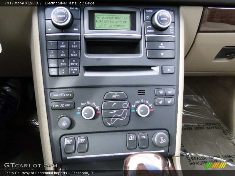 Controls of 2012 XC90 3.2