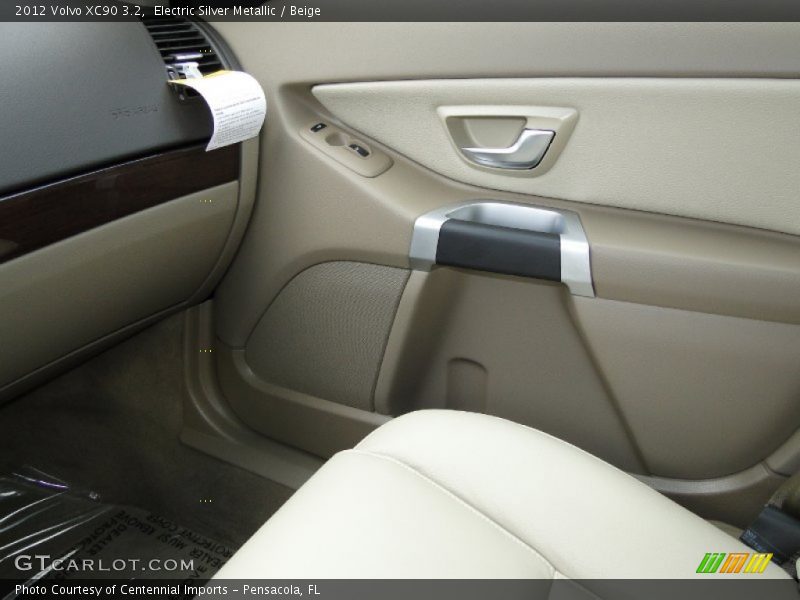 Electric Silver Metallic / Beige 2012 Volvo XC90 3.2