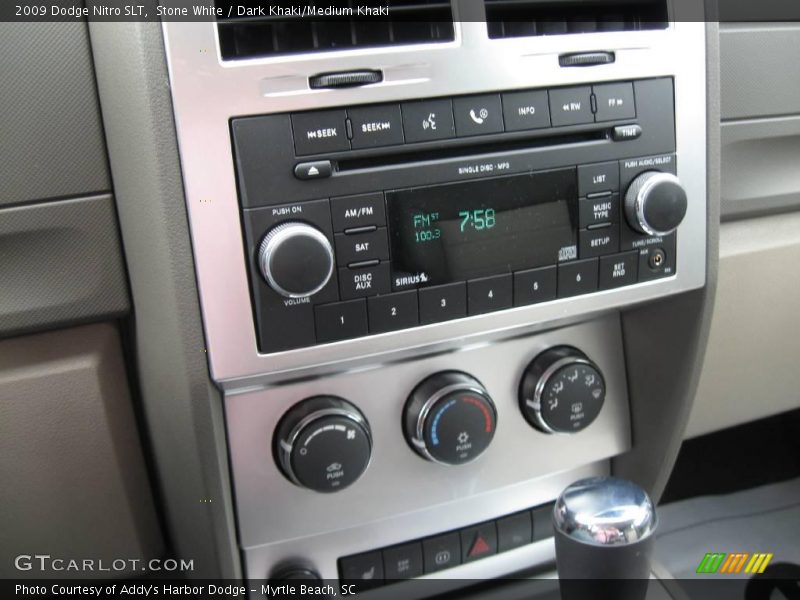Stone White / Dark Khaki/Medium Khaki 2009 Dodge Nitro SLT