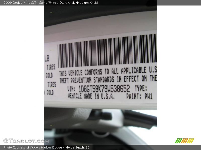 Stone White / Dark Khaki/Medium Khaki 2009 Dodge Nitro SLT