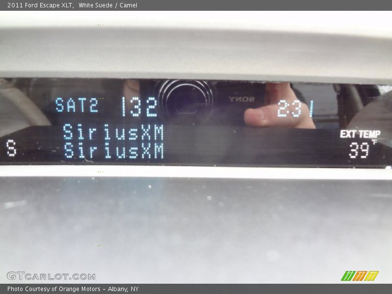 White Suede / Camel 2011 Ford Escape XLT