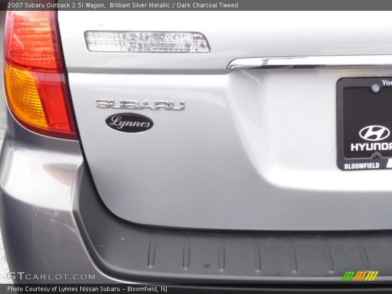 Brilliant Silver Metallic / Dark Charcoal Tweed 2007 Subaru Outback 2.5i Wagon
