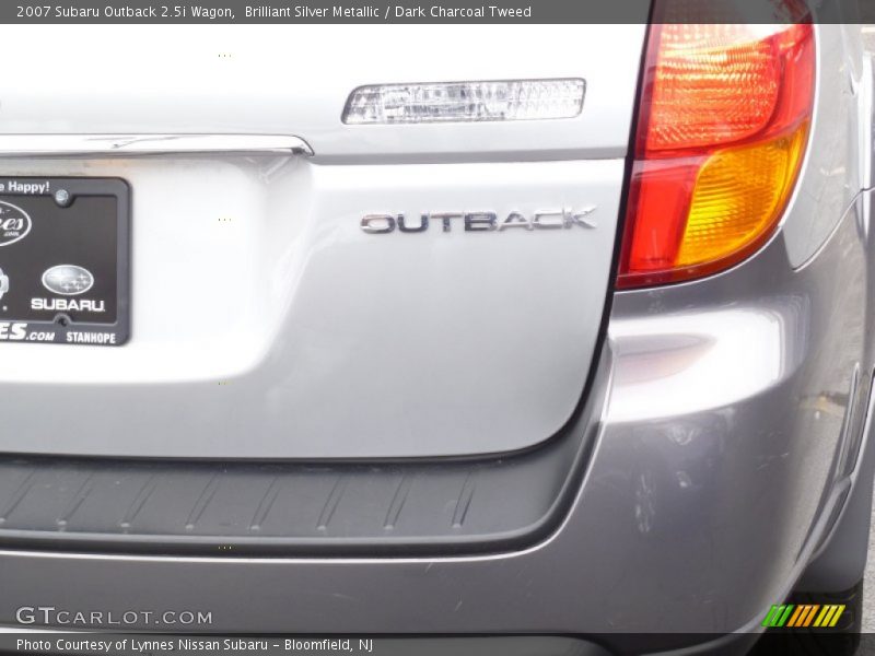 Brilliant Silver Metallic / Dark Charcoal Tweed 2007 Subaru Outback 2.5i Wagon