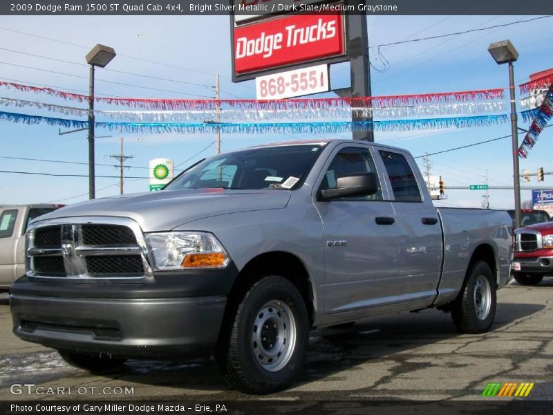 Bright Silver Metallic / Dark Slate/Medium Graystone 2009 Dodge Ram 1500 ST Quad Cab 4x4