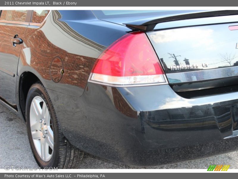 Black / Ebony 2011 Chevrolet Impala LT