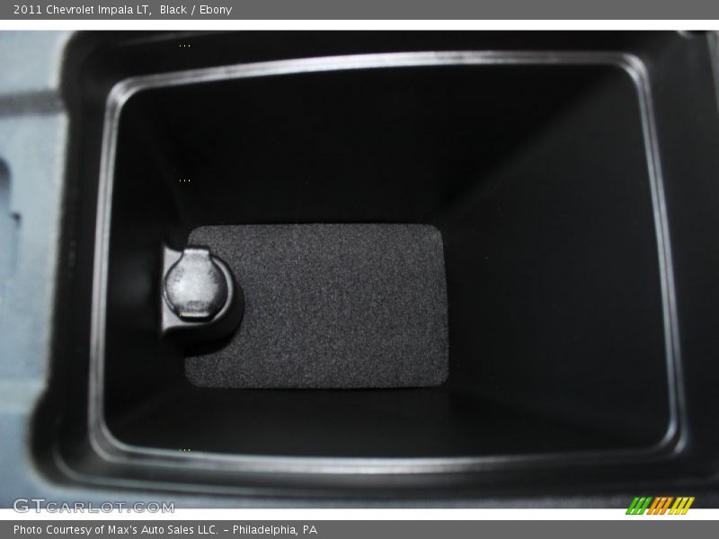Black / Ebony 2011 Chevrolet Impala LT