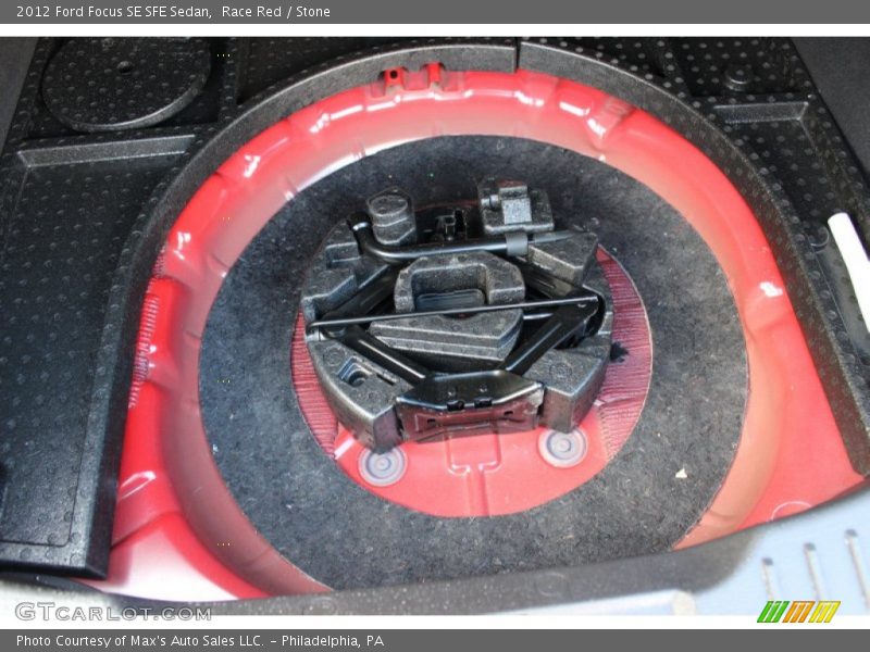 Race Red / Stone 2012 Ford Focus SE SFE Sedan
