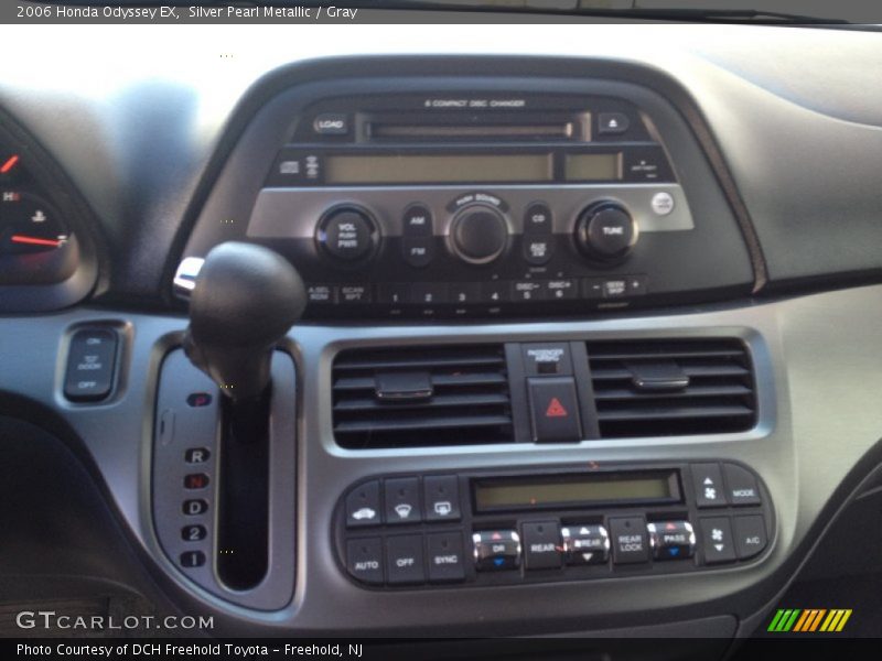 Silver Pearl Metallic / Gray 2006 Honda Odyssey EX