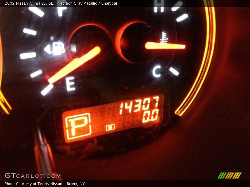 Precision Gray Metallic / Charcoal 2009 Nissan Altima 2.5 SL