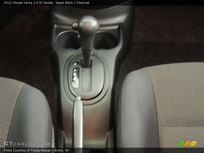 Super Black / Charcoal 2012 Nissan Versa 1.6 SV Sedan