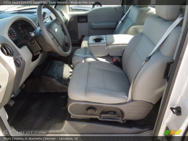 Silver Metallic / Medium Flint Grey 2005 Ford F150 STX SuperCab