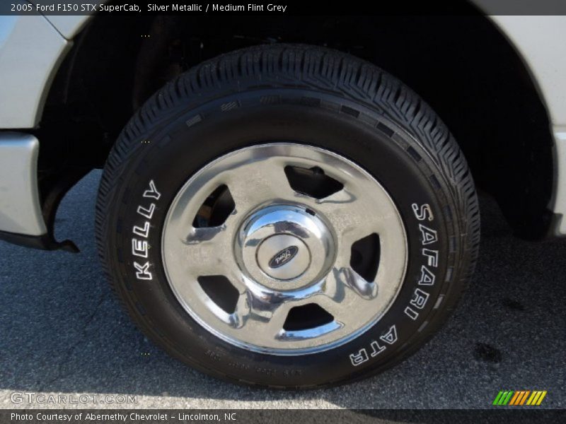 Silver Metallic / Medium Flint Grey 2005 Ford F150 STX SuperCab