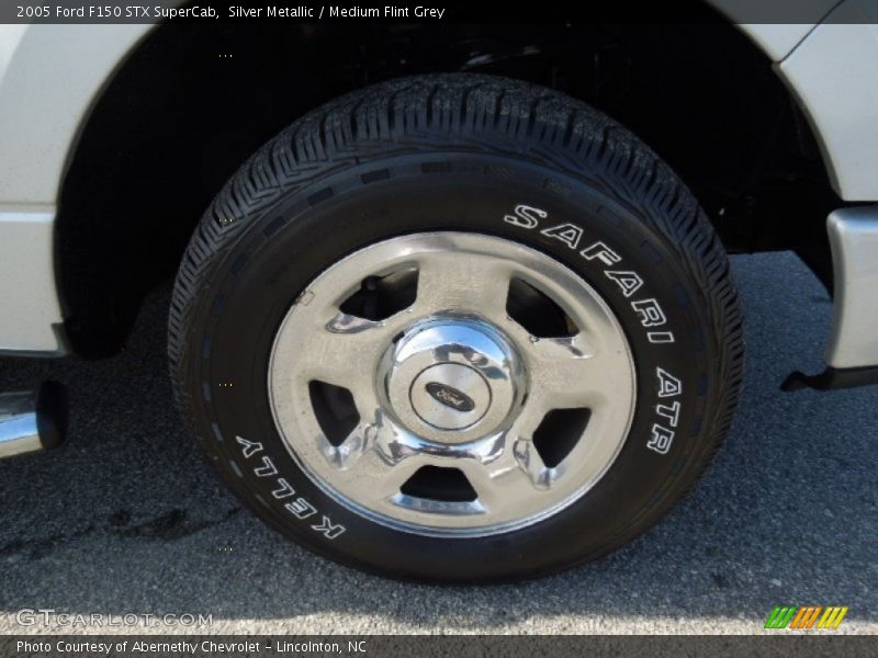 Silver Metallic / Medium Flint Grey 2005 Ford F150 STX SuperCab