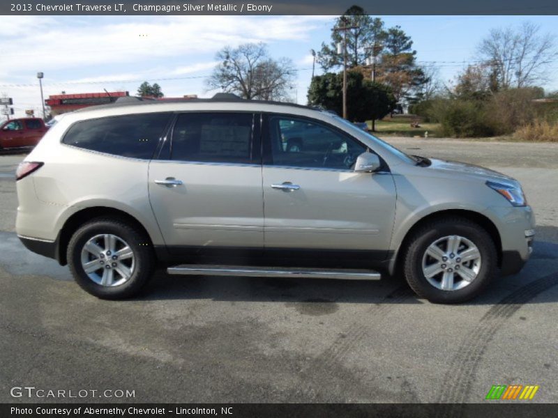 Champagne Silver Metallic / Ebony 2013 Chevrolet Traverse LT