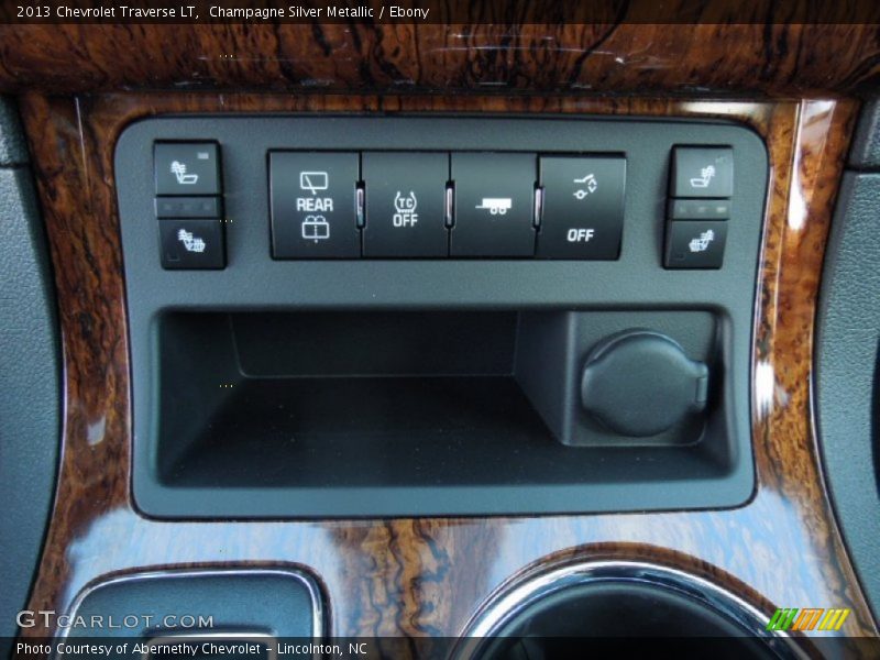 Controls of 2013 Traverse LT