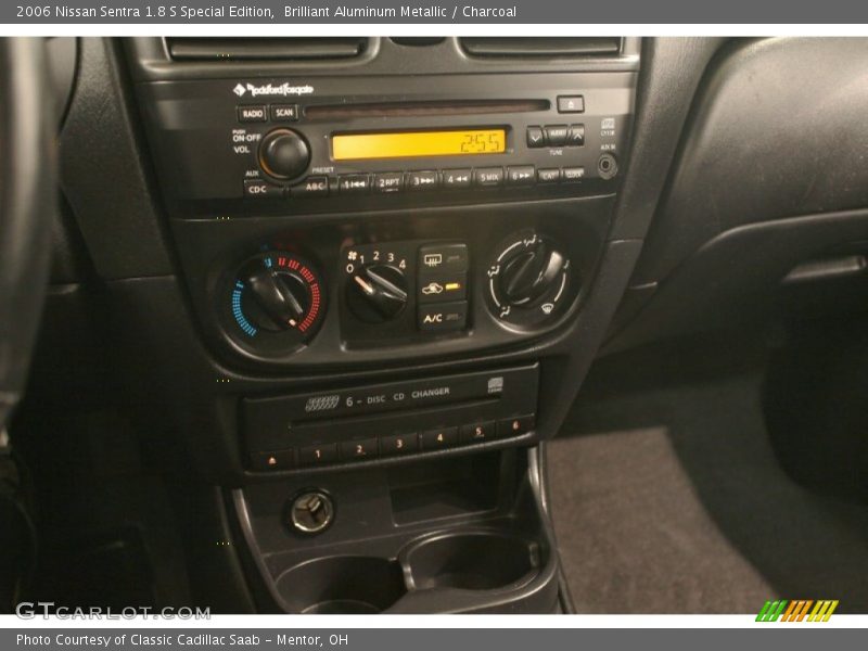 Controls of 2006 Sentra 1.8 S Special Edition