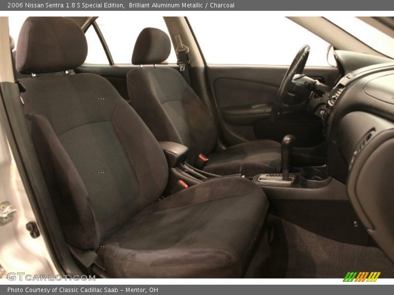 Front Seat of 2006 Sentra 1.8 S Special Edition