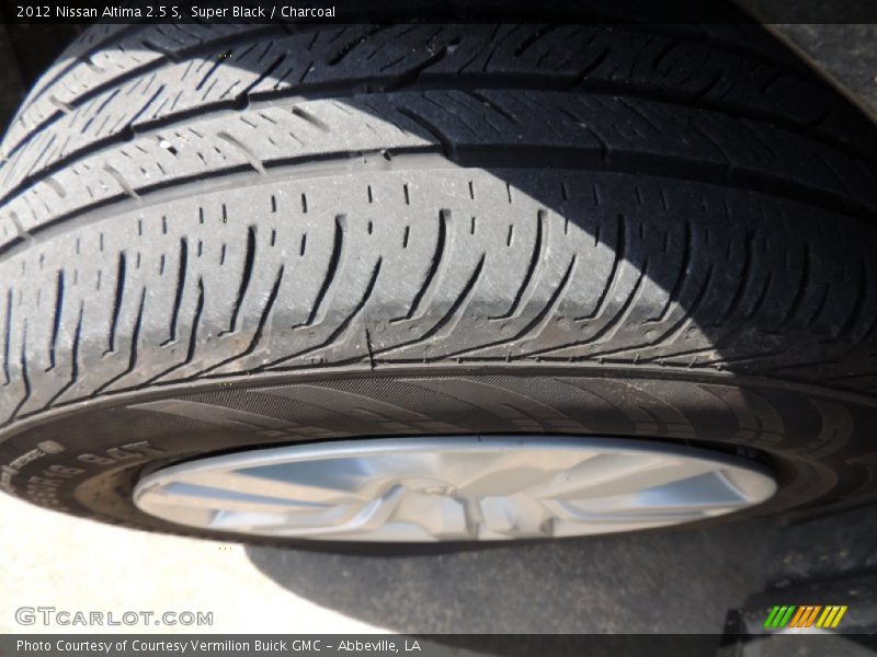 Super Black / Charcoal 2012 Nissan Altima 2.5 S
