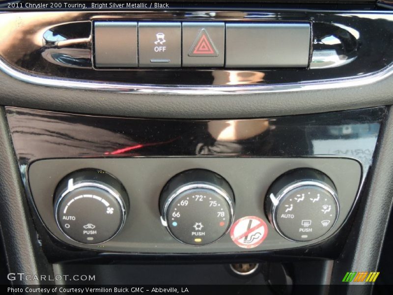 Bright Silver Metallic / Black 2011 Chrysler 200 Touring