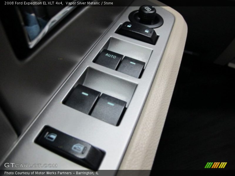 Controls of 2008 Expedition EL XLT 4x4